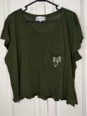 Wildfox women’s 'Ugh' V-Neck Pocket Tee in Olive Green crop Med